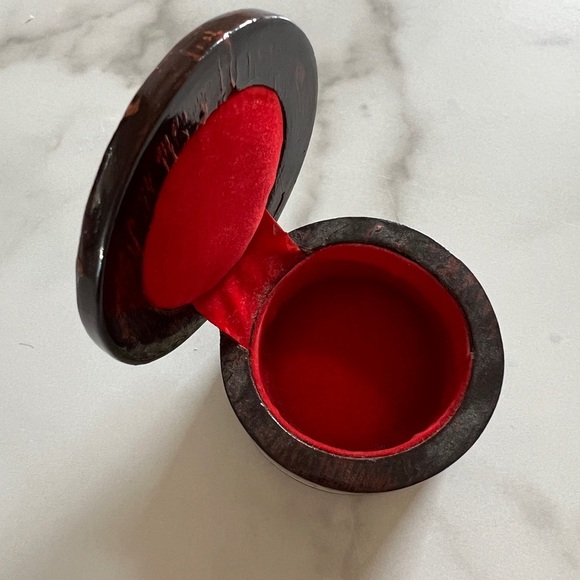 Handmade Egyptian Inlaid Mother Of Pearl Jewelry Box Trinket Box Velvet interior - Picture 4 of 5